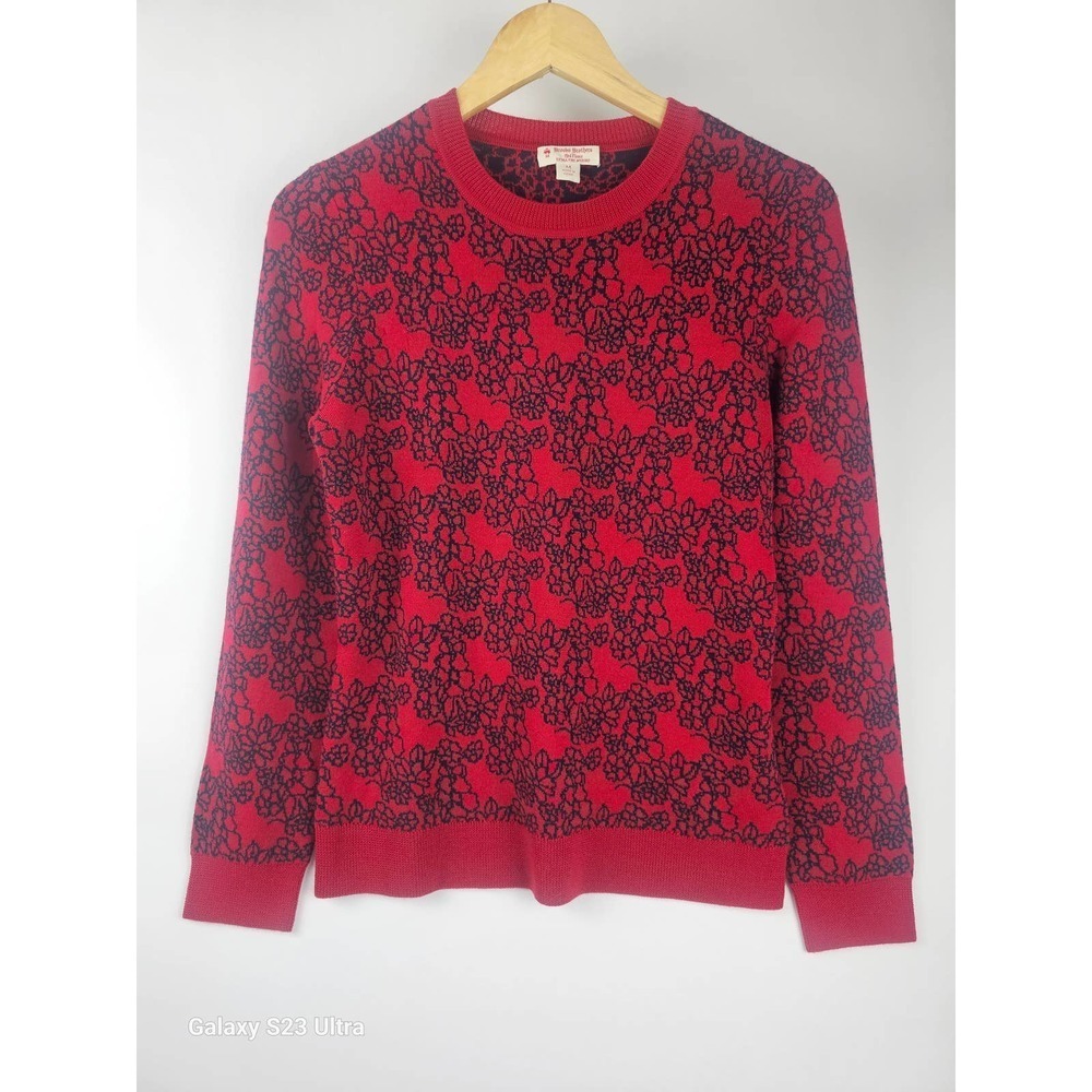 WOMEN'S szM, Brooks Brothers red fleece, extra fine merino wool, sweater
